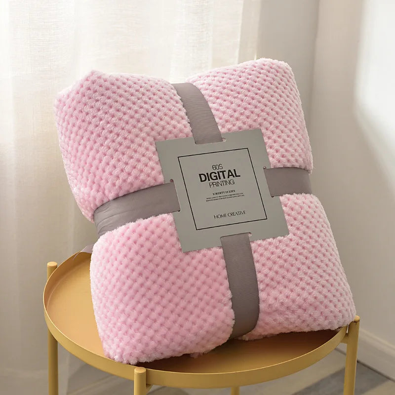 Baby Ollie "SnuggleNest" Fleece Cot Blanket – Ultra-Soft & Warm for Newborns and Toddlers
