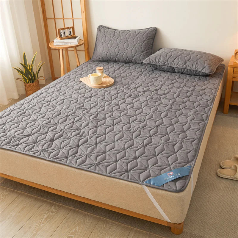 Baby Ollie “DreamLayer” Quilted Waterproof Mattress Protector