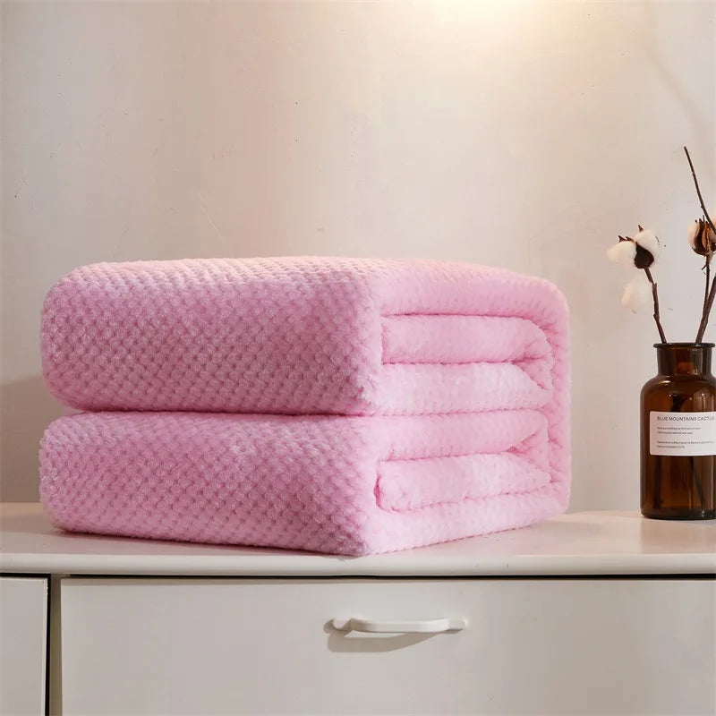 Baby Ollie "SnuggleNest" Fleece Cot Blanket – Ultra-Soft & Warm for Newborns and Toddlers