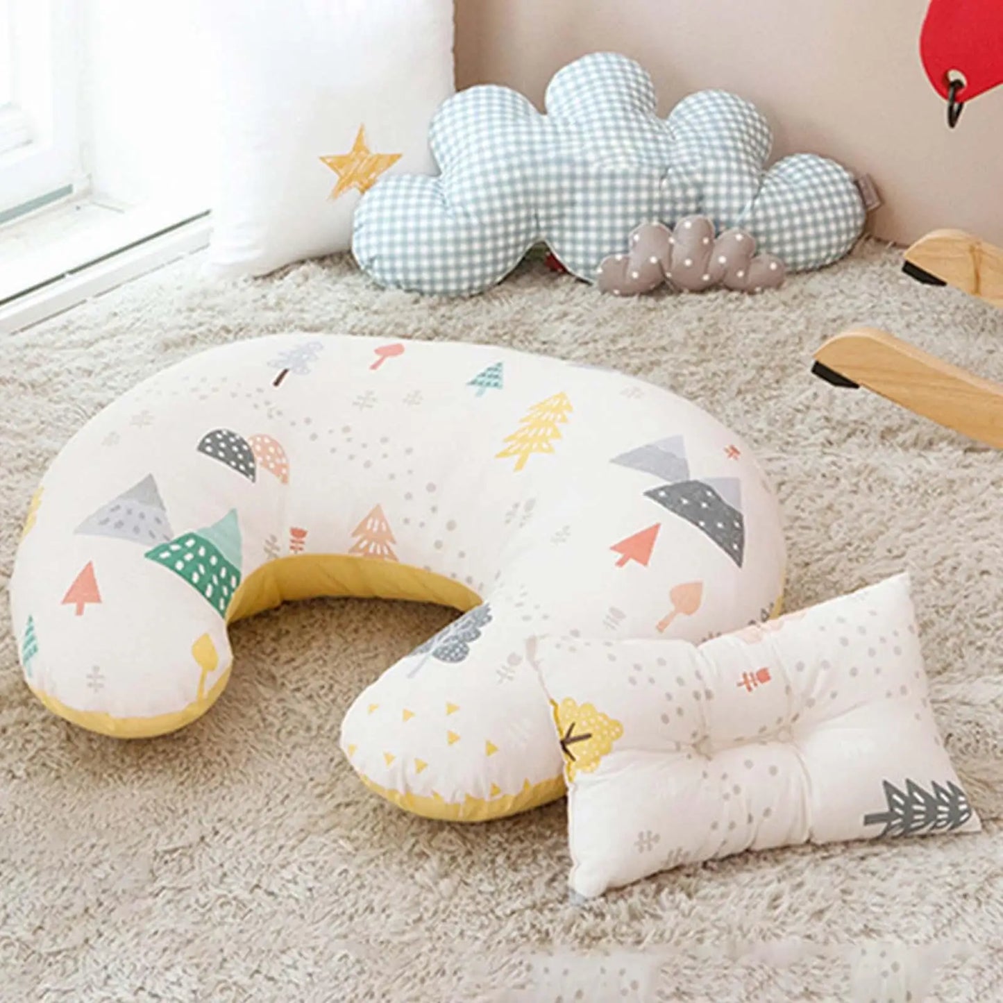 Baby Ollie “CuddleNest” - Nursing Pillow Set