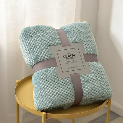 Baby Ollie "SnuggleNest" Fleece Cot Blanket – Ultra-Soft & Warm for Newborns and Toddlers
