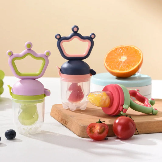 Baby Ollie “ChewBloom” Fruit Feeder & Teether